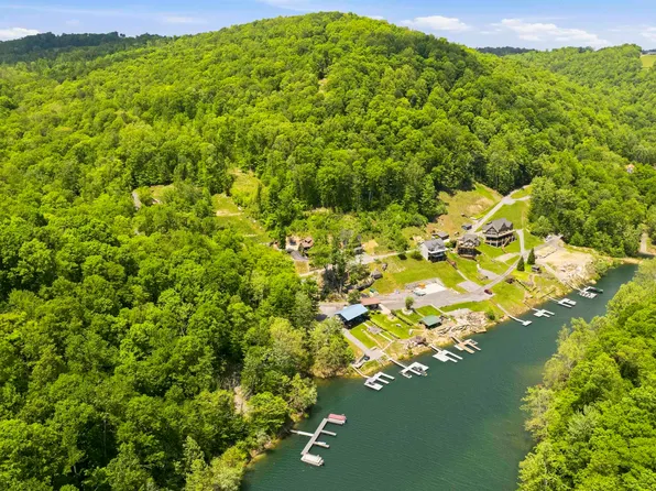 Little Falls Rd, Grafton, WV 26354