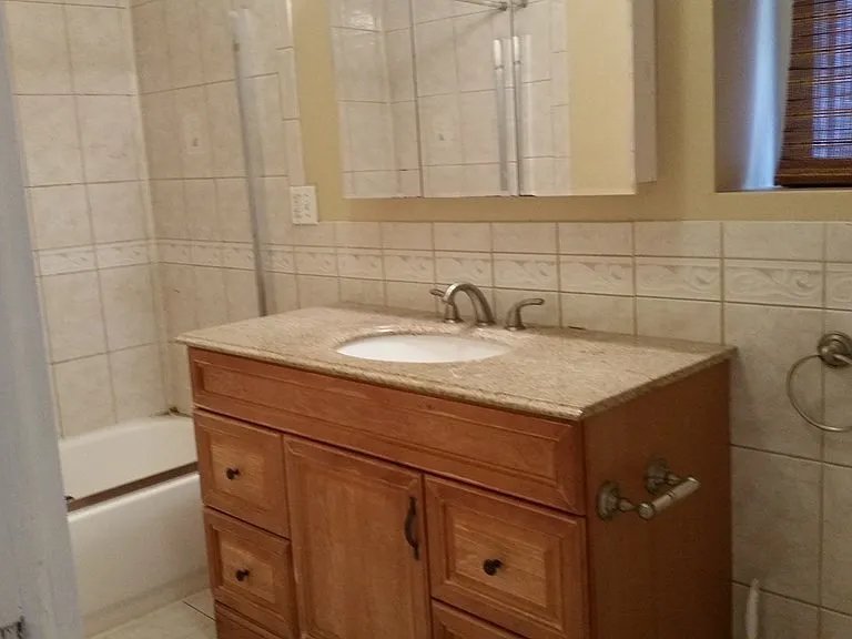 46 Park Vale Ave #1 — Photo 8