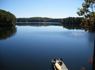 19 Oak Ridge Dr, Charlton, MA 01507