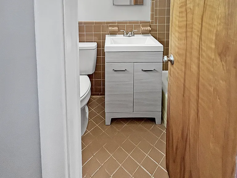 2515 S Commerce Rd #6 — Photo 12