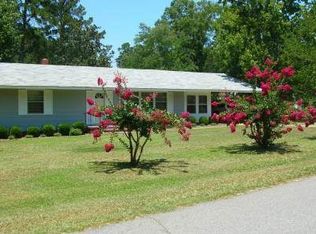 168 Lakeview Dr, Sparta, GA 31087