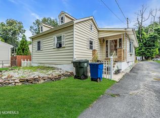 73 Maxim Rd, Howell, NJ 07731