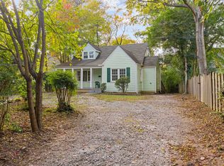 1713 Oberlin Rd, Raleigh, NC 27608