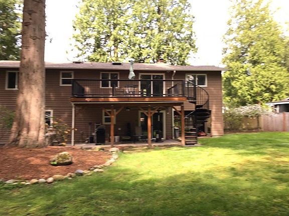 5th image of 22025 NE 15th St