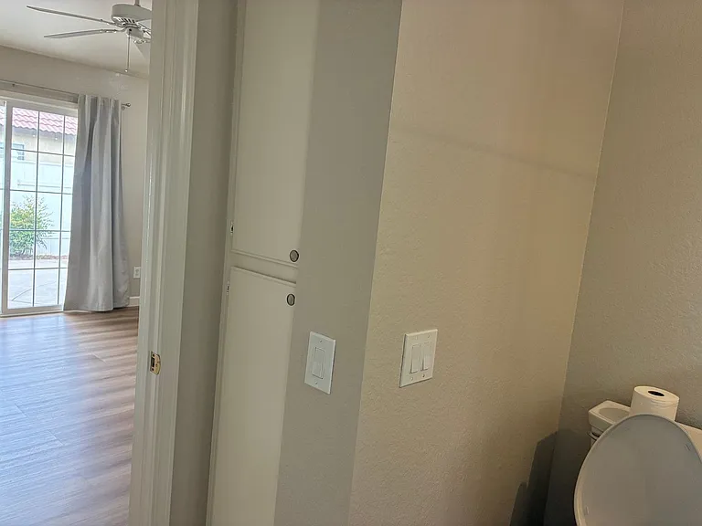 13927 Woodland Dr — Photo 20