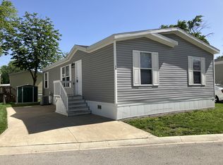 16 Ash #16A, Justice, IL 60458