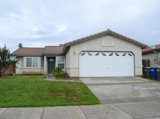 451 Rhianon Dr, Merced, CA 95341