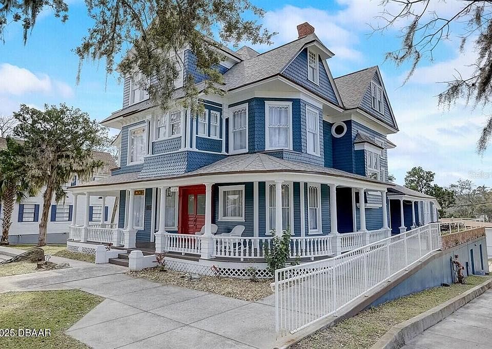 1st image of 404 S RIDGEWOOD AVENUE