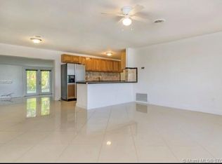1231 NW 60th Ave, Sunrise, FL 33313