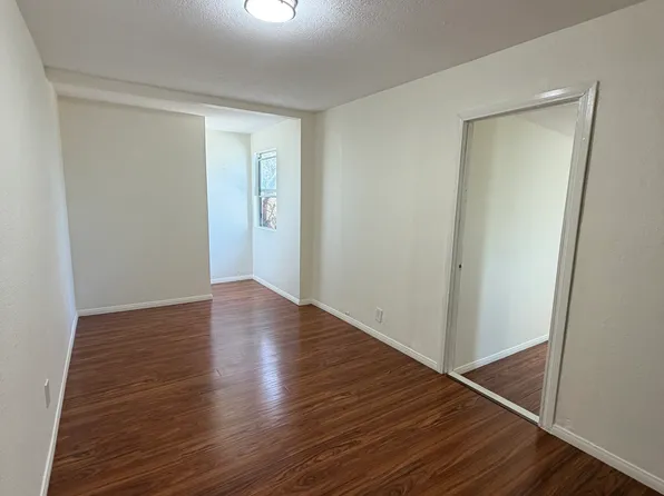 5234 Roswell St, San Diego, CA 92114