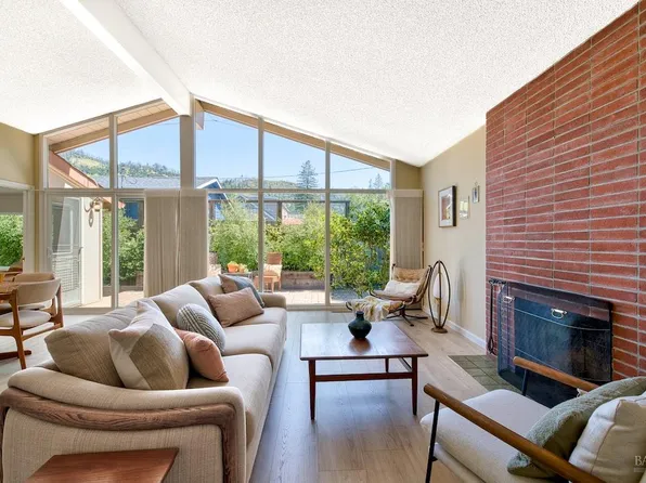 1454 Escalero Road, Santa Rosa, CA 95409