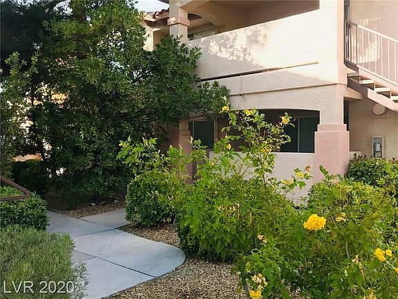 3rd image of 350 S Durango Dr Unit 124