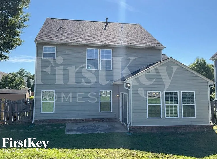 4313 Roundwood Ct — Photo 10