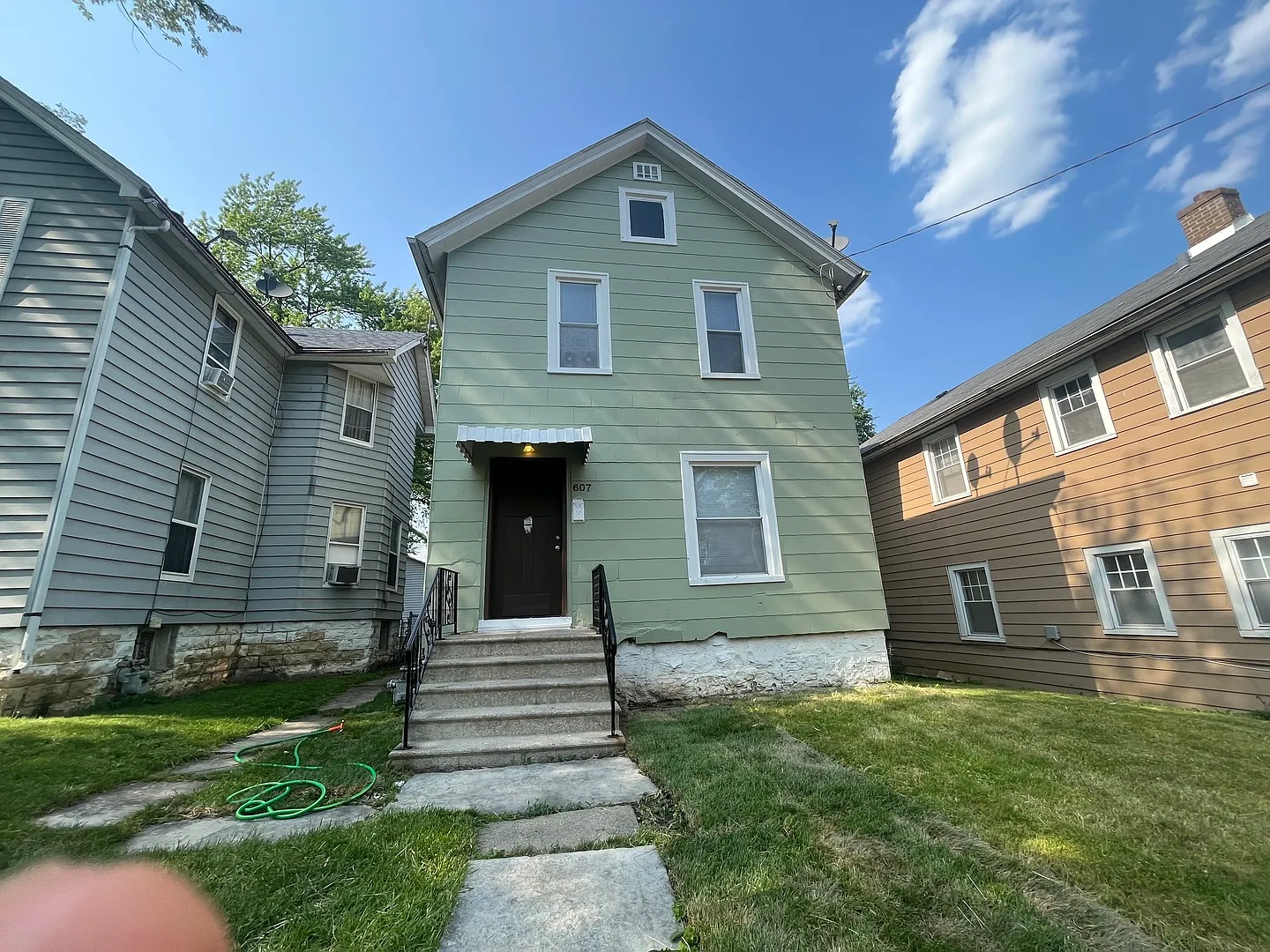 607 Morgan St photo 1