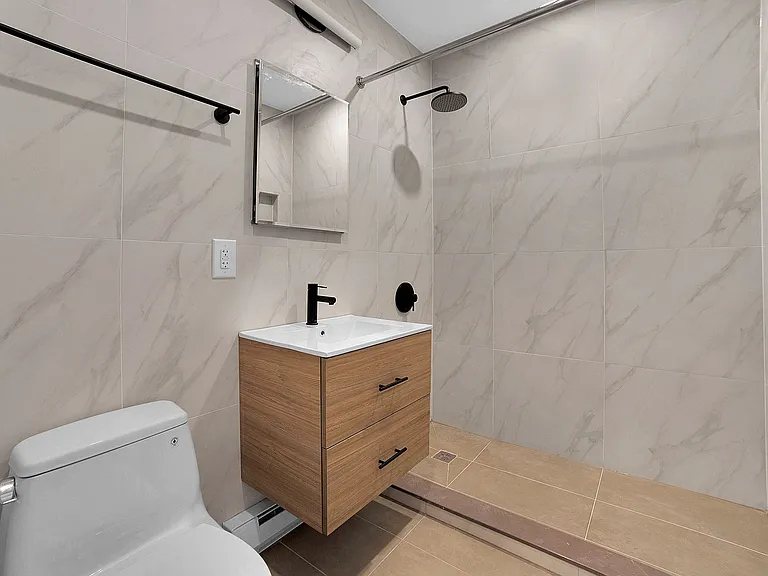740 W End Ave #115 — Photo 3