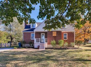 907 Chromine Rd, Reisterstown, MD 21136