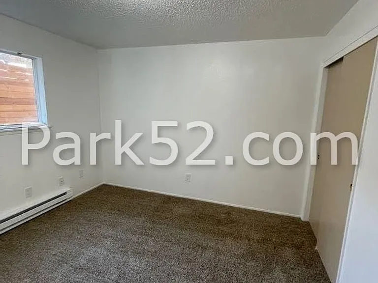 4002 S Warner St #7 — Photo 13