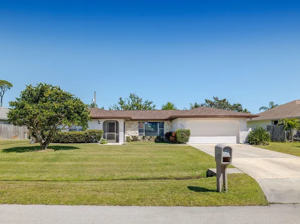 2443 SE Wishbone Road, Port St Lucie, FL 34952