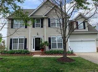 7224 Cascading Pines Dr, Tega Cay, SC 29708