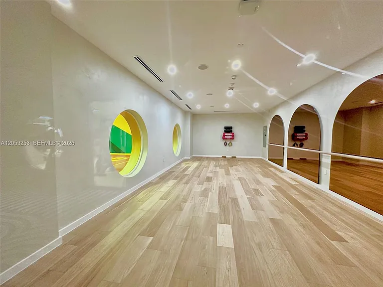 90 NE 32nd St #1012 — Photo 16