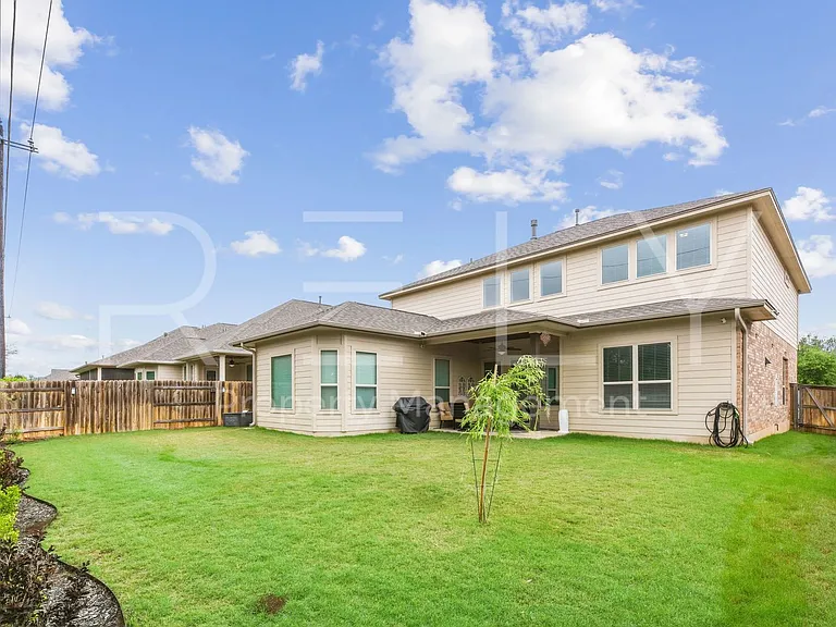 240 Cross Timbers Dr — Photo 49
