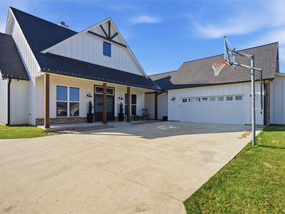 18100 County Road 4001, Mabank, TX, 75147