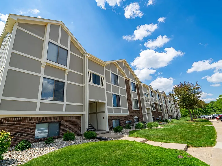 Trappers Cove Apartments — Photo 68