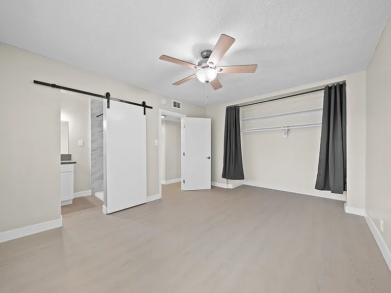 12236 Manor Dr. — Photo 60