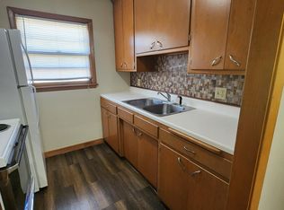 1027 Garfield St #4, Lincoln, NE 68502