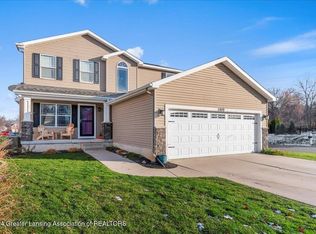 5909 Chartres Way, East Lansing, MI 48823