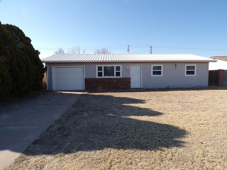 313 Fireside St, Dodge City, KS 67801 Zillow