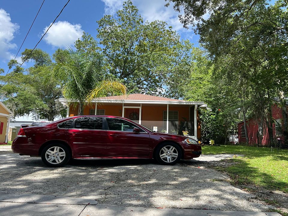 1st image of 710 Hazel Ave
