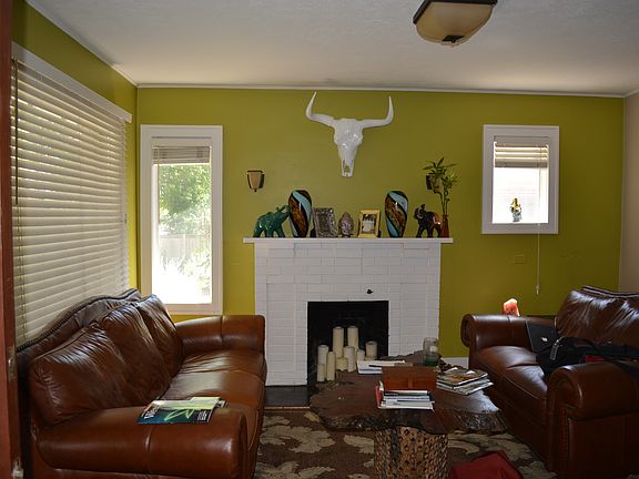 3rd image of 1527 S Clarkson St
