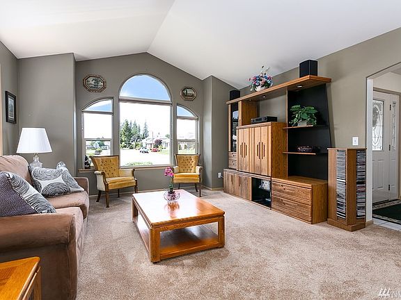 5th image of 1672 Eastwood Way