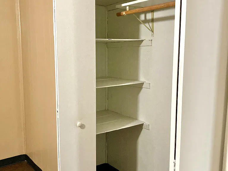 401 Avenue J #2 — Photo 9