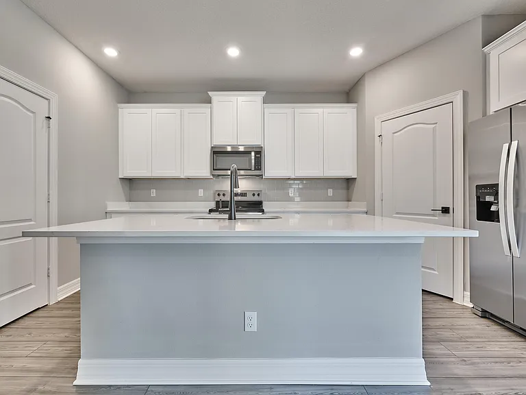 1810 Celebration Dr — Photo 30