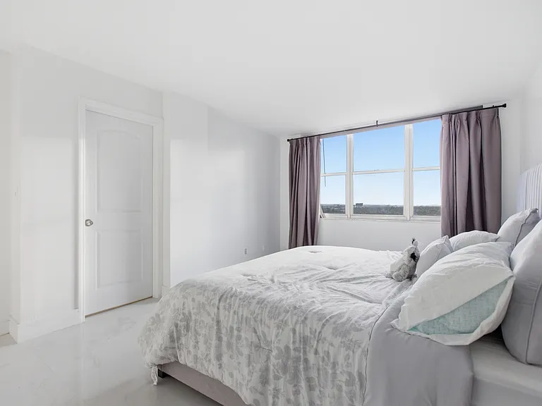 2101 S Ocean Dr #1507 — Photo 21