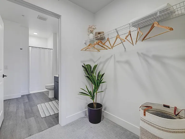 The Opal Apartments — Photo 9
