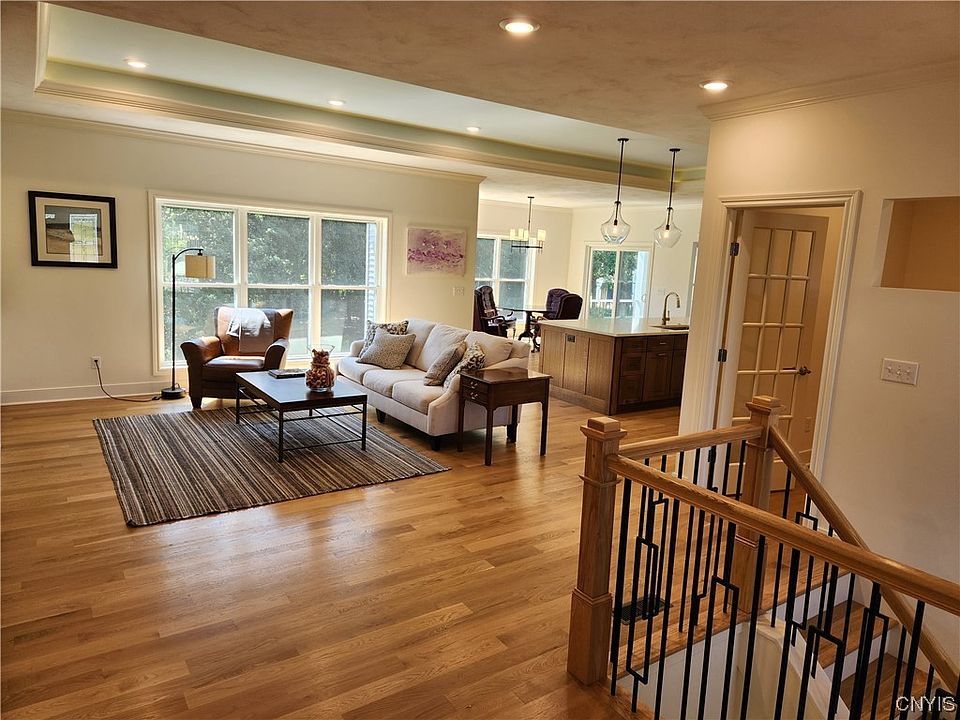 5860 Powder Horn Ln, Jamesville, NY 13078 Zillow