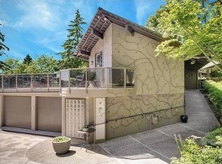 8330 84th Ave SE, Mercer Island, WA 98040