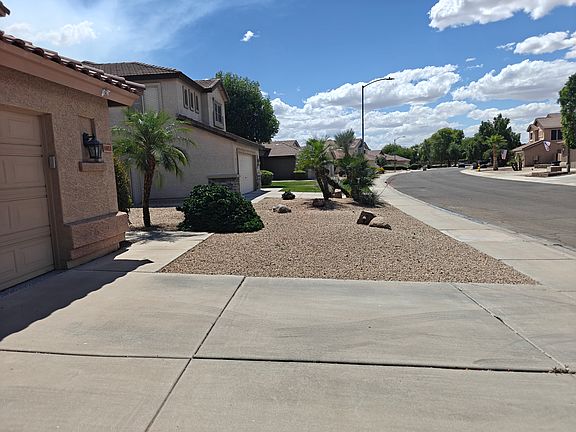 3rd image of 6803 W Rose Garden Ln