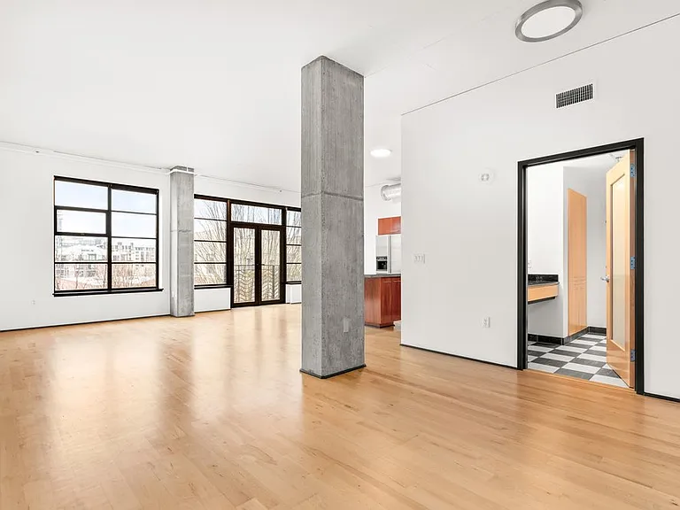 420 NW 11th Ave #506 — Photo 13