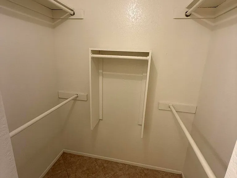 625 N Brown Ave — Photo 23