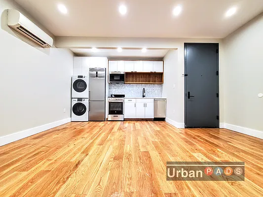 Rented by Urban Pads | media 1