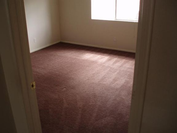 5th image of 73452 El Paseo Dr