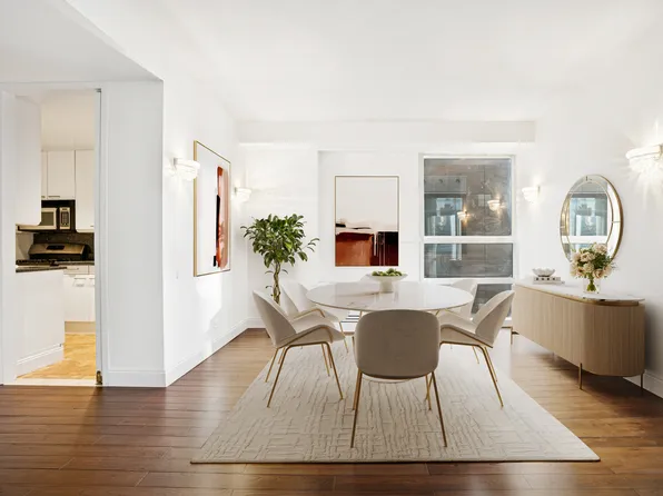 146 West 57th Street image 3 of 14