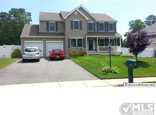 10 Magner Ave, Barnegat, NJ 08005