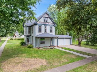 202 Cedar St, Pepin, WI 54759