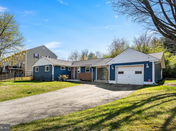 2299 Springhouse Ln, Aston, PA 19014