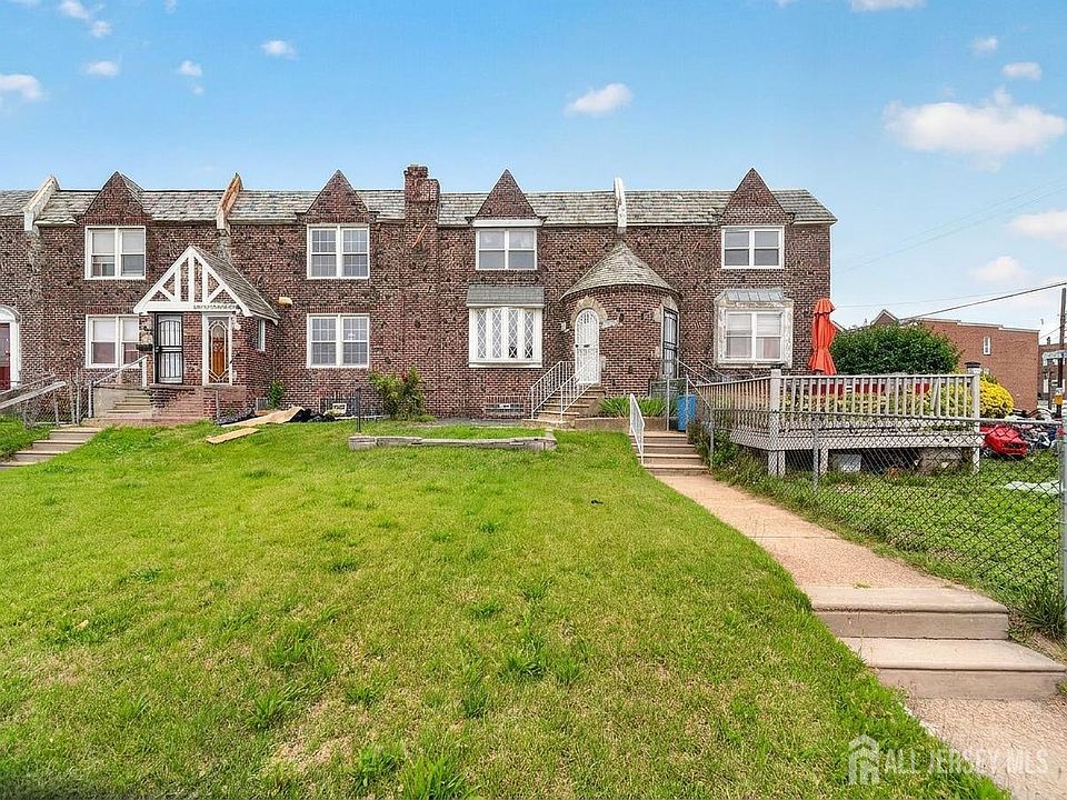 1st image of 2365 Baird Blvd